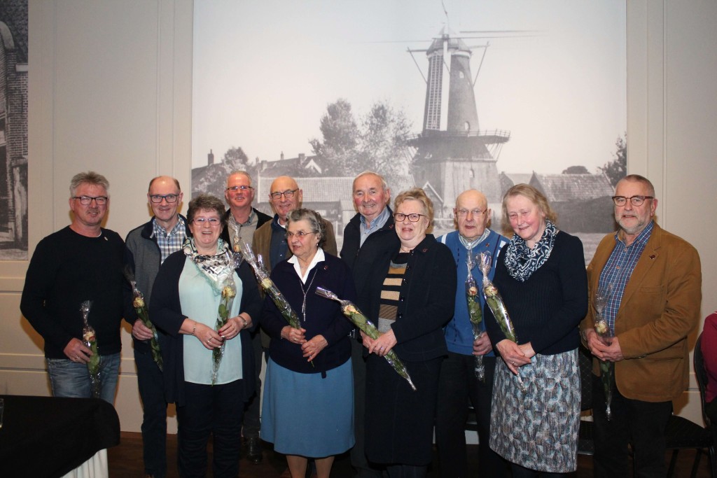 Jubilarissen Historische Vereniging Werkendam gehuldigd